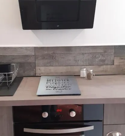 La Douce Cathare アパート カルカソンヌ