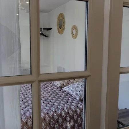 La Douce Cathare Apartament *