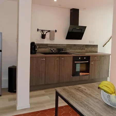 La Douce Cathare * قرقشونه